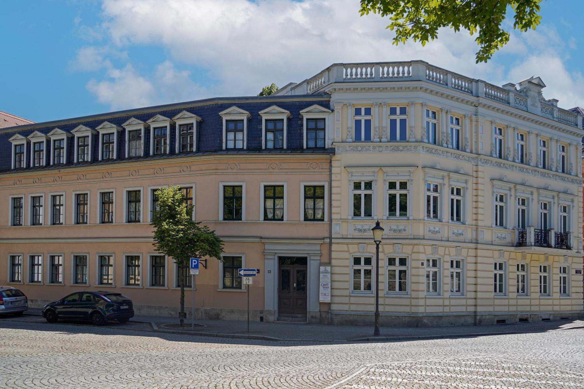 Ferienwohnung Am Stadtpark Наумбург Экстерьер фото